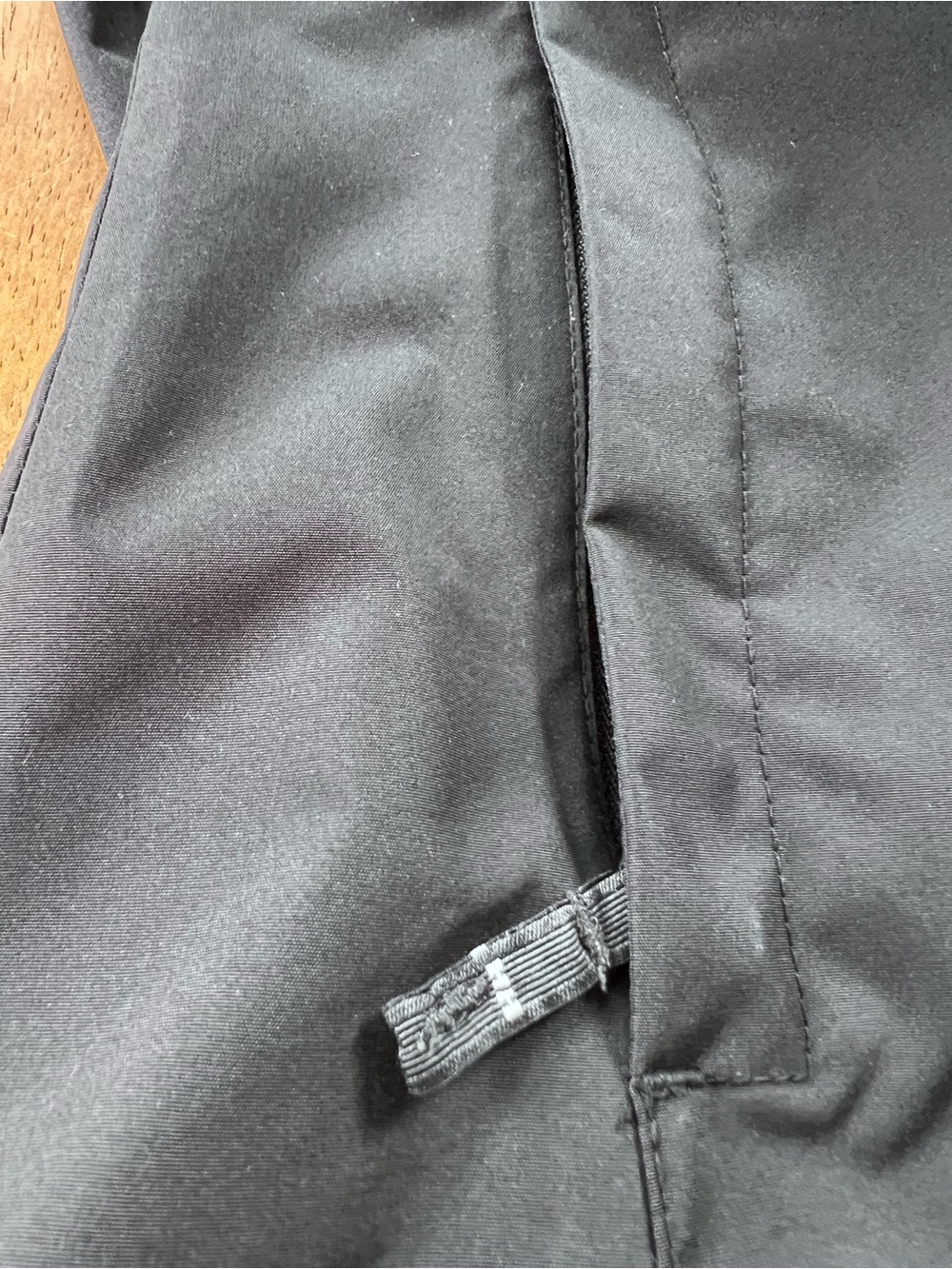 Helly Hansen Women’s Seven J Rain Jacket Black Waterproof Windproof Size L - Picture 7 of 16